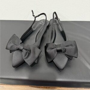 Elegant Black Bow Slingback Flats